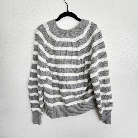 A New Day Grey & White Striped V-Neck Sweater - Picture 4 of 4
